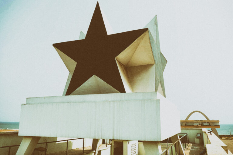 Read more about the article Black Star
