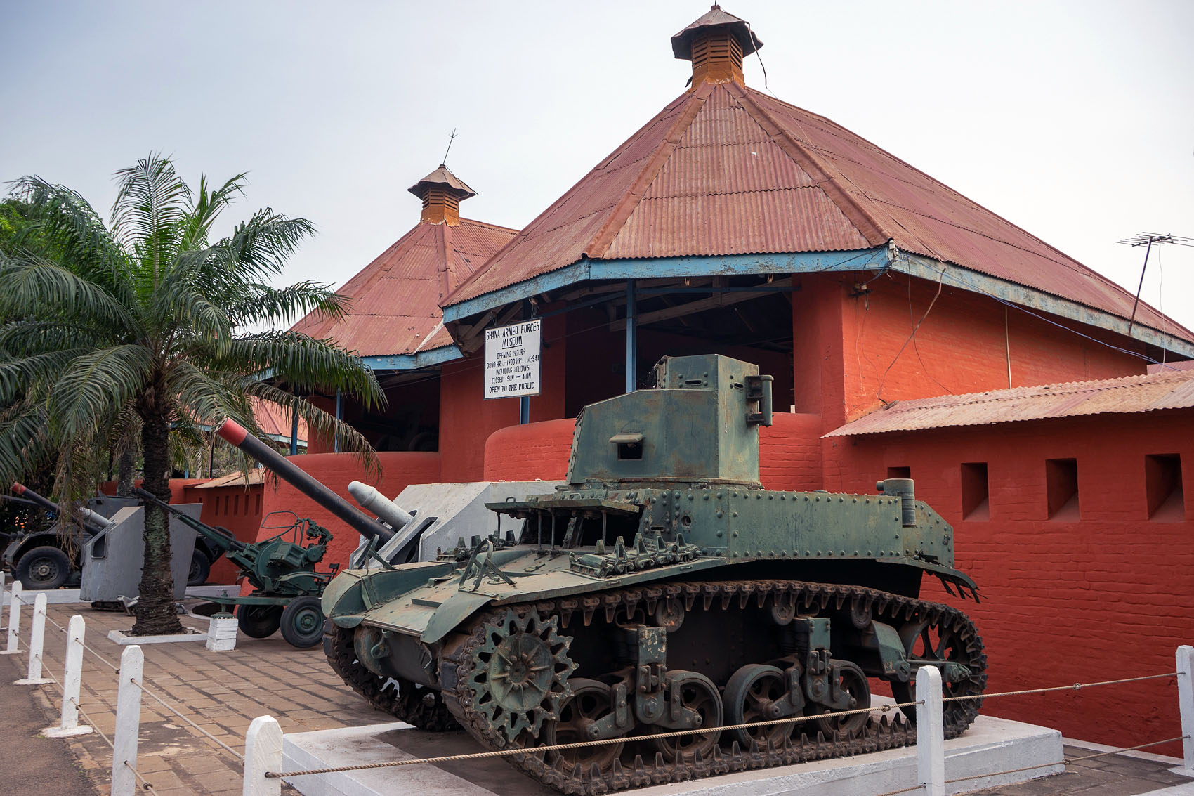 Fort Kumasi and the Armed Forces Museum