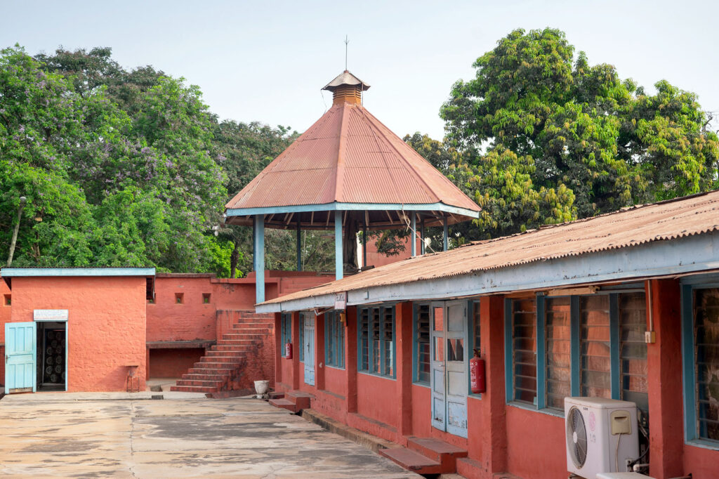 Fort Kumasi and the Armed Forces Museum - Ghana For 91 Days