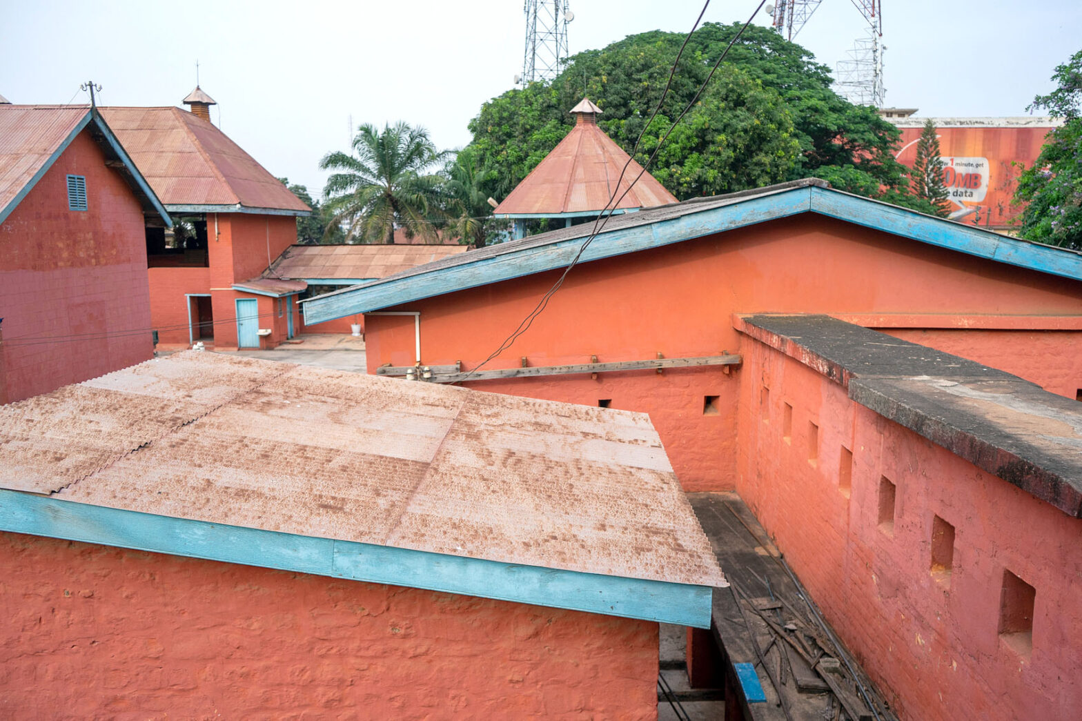 Fort Kumasi and the Armed Forces Museum - Ghana For 91 Days