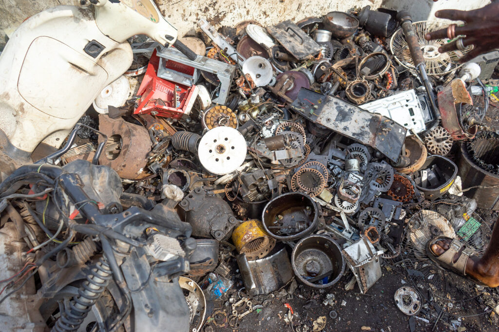 The E-Waste Mega Dump of Agbogbloshie - Ghana For 91 Days